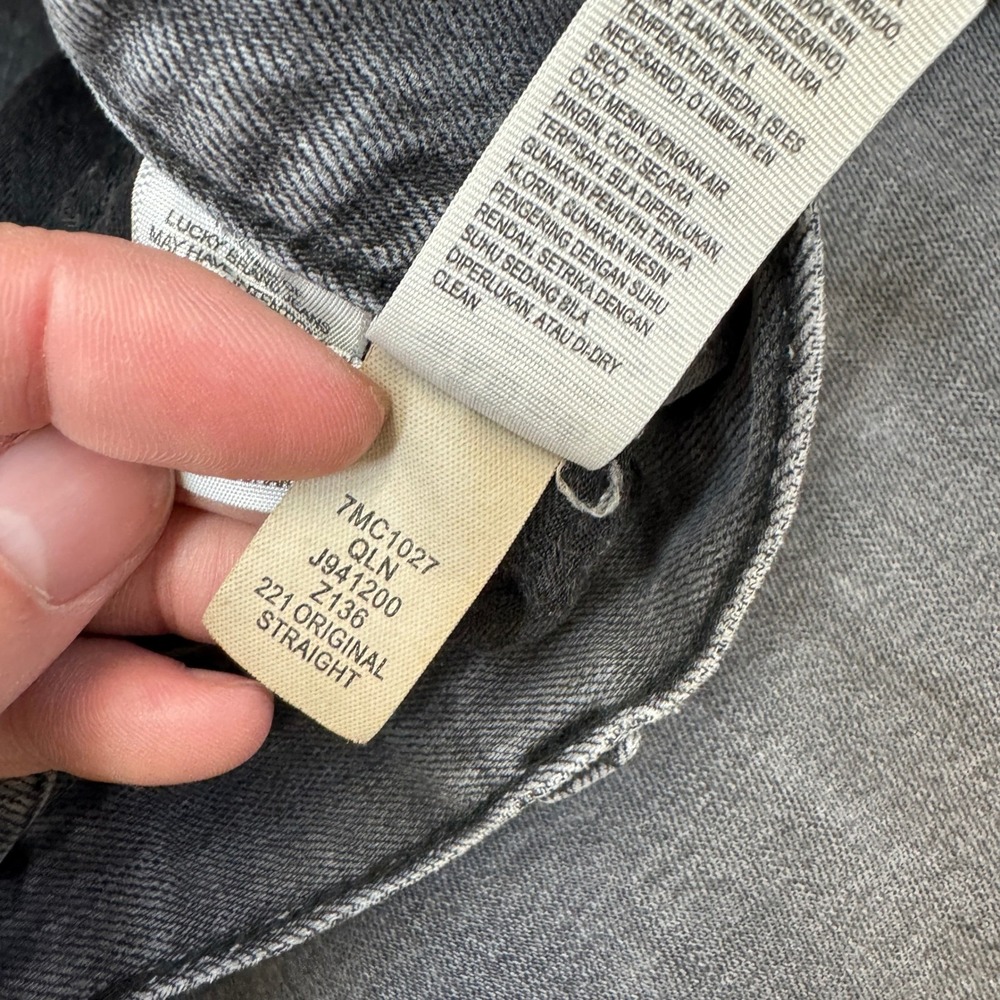Lucky Brand Jeans Mens 40x30 Gray 221 Original Straight Denim Grunge Goth Skater - Picture 6 of 11